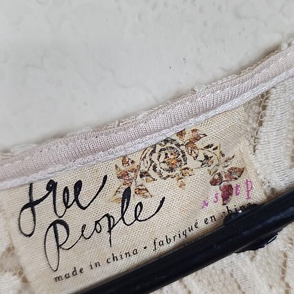 Free People Vintage Miles of Lace Bridal XS Lace Dress - Picture 5 of 8